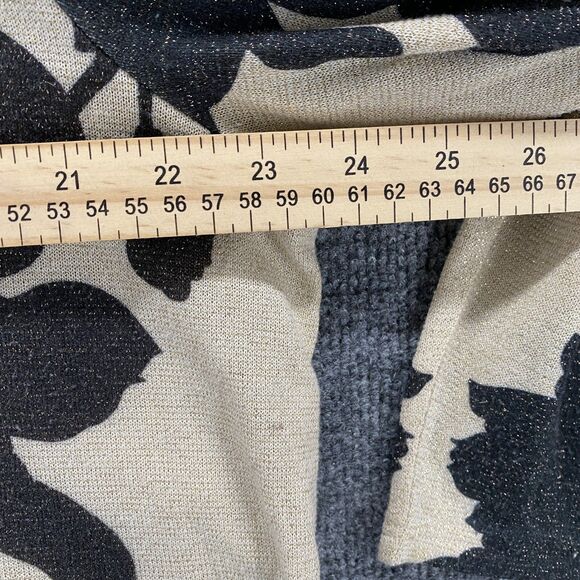 Chicos Sweater Womens XL Floral Asymmetrical Artsy Art to Wear Lightweight Boho - Picture 7 of 8